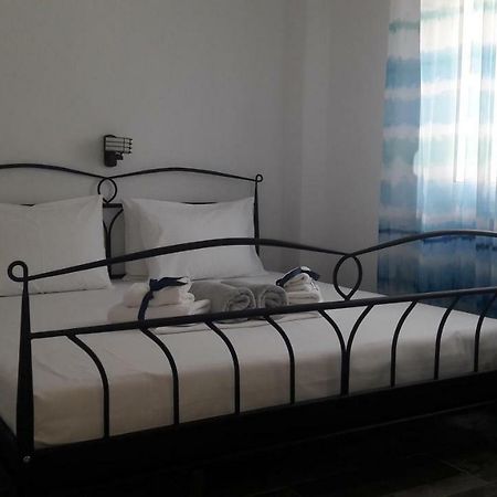 Friends 2 Apartment Peraía 外观 照片