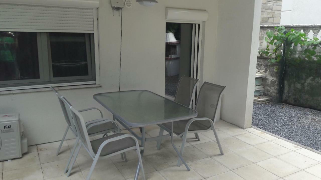 Friends 2 Apartment Peraía 外观 照片